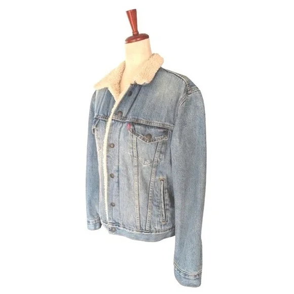 Levis Mens Sherpa Lined Trucker Jacket Light Wash Blue Denim Small Unisex - Picture 2 of 8